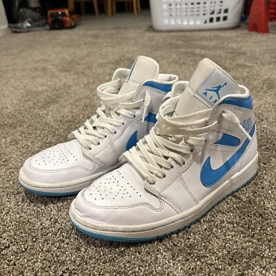 Size 9.5 - Air Jordan 1 Mid UNC W - Image 1 of 4