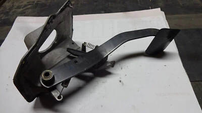 (10) Pedales de freno Mercedes-Benz CL 500 C140 (W140) 1402902219 Foto 1 de 3