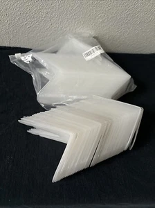 Shingle Tab Christmas Light Clips For C7 & C9 Bulbs 125 Pc Pack New - Picture 1 of 2