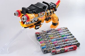 JUEGO de revólver de juguete Bandai Beast Power Sentai Kyoryuger Gabu 26 Zyudenchi - Imagen 1 de 12