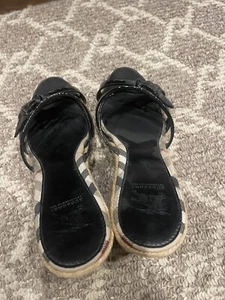 Burberry Patent Leather Check Wedge Sandals - Size EU 40/ US 10 - Picture 1 of 8