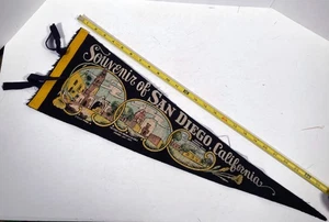 VTG Antique San Diego California Souvenir Felt Pennant - Picture 1 of 4