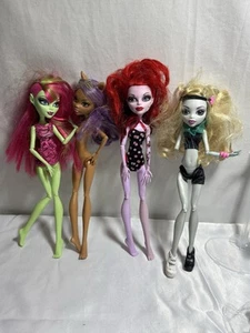 Monster High Konvolut 4 Puppen guter Zustand - Kleidung Zubehör - Bild 1 von 11