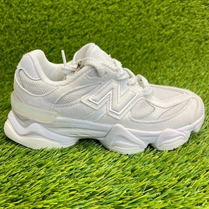 New Balance 9060 Reflection Boys Size 1.5Y White Athletic Running Shoes Sneakers - Picture 1 of 12