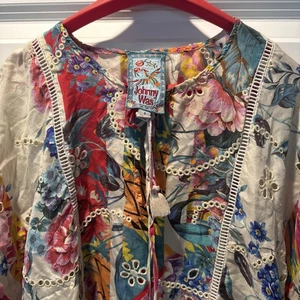 JOHNNY WAS Virgil 100% Silk Tassel Tie Eyelet Blouse Floral Small - Picture 1 of 9