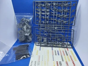 Warhammer Age of Sigmar Vecchio Mondo Bretonnia Cavalieri del Regno x12 - Foto 1 di 4