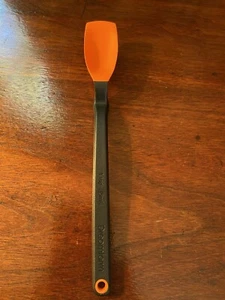 The Dreamfarm Mini Spoon Silicon Teaspoon scrapes jar clean and sits up -Orange - Picture 1 of 5