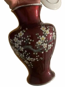 10 Inches JAPANESE MID-CENTURY RED FLORAL CLOISONNE VASE - Picture 1 of 14