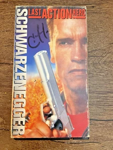 Last Action Hero VHS 1994 Arnold Schwarzennegger - Foto 1 di 3