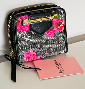 JUICY COUTURE PETAL STAT BLACK WORD ON THE STREET SMALL ZIP AROUND CLUTCH WALLET