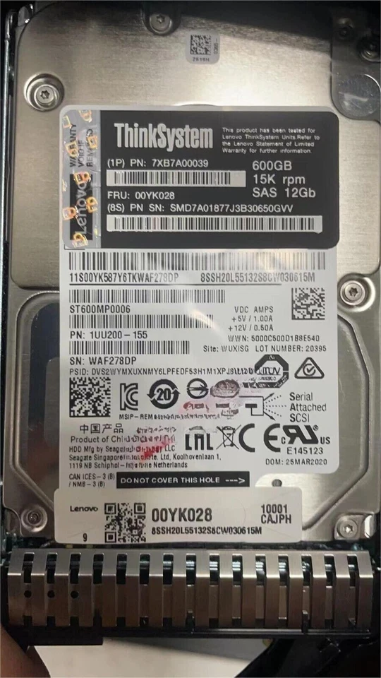 Lenovo 00YK028 7XB7A00039 600GB 2.5 15K 12GB/s SAS Internal Hard Drive - Image 1 of 2