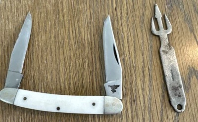 Lot Of 2 Items Includes Folding Knife Frost Cutlery Wht Handle Solingen Steel + - Image 1 of 4
