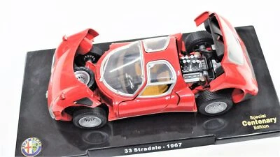 Modellino auto ALFA ROMEO 33 STRADALE scala 1:24 diecast modellismo collezione - Immagine 1 di 4