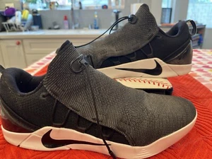 Nike Kobe A.D. NXT Mens 11 Black White 2017 Basketball Sneakers Shoes 882049-007 - Picture 1 of 7