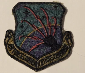 Parche de Comando de Comunicaciones de la Fuerza Aérea de la USAF de colección - Imagen 1 de 2