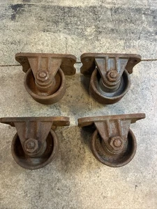 Juego de 4 ruedas de carro de ruedas industriales antiguas vintage Bond de fábrica de hierro fundido - Imagen 1 de 7