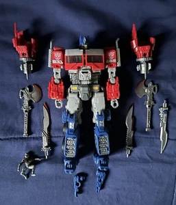 Hasbro Transformers Rise of the Beasts Studio Series Optimus Prime W/ DNA Parts - Picture 1 of 2