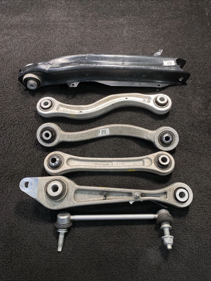 2023 Jeep Grand Cherokee L Rear Right Control Arm Set OEM - Image 1 of 4