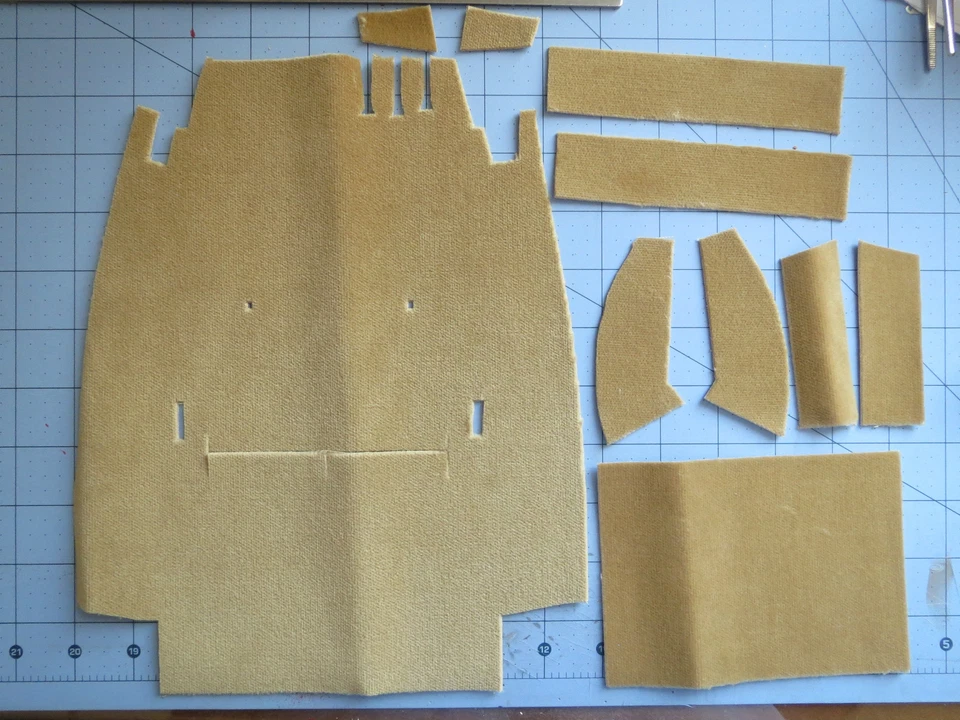 Kit completo de alfombras de felpa real Pocher 1/8 1934 Rolls Royce Phantom Torpedo Foto 1 de 1