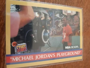 Tarjeta 1990 NBA Hoops Michael Jordan's Playground #382 Chicago Bulls - Imagen 1 de 1