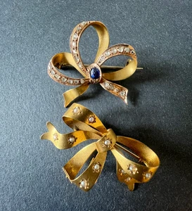 Viktorianische Ära französische Arbeit schönes Paar 19. Jahrhundert 18K Gold Schleife Broschen - Bild 1 von 9
