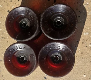 Road Rider 6 Vintage Skateboard Rollen nur wenig benutzt - Bild 1 von 3