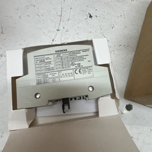 Siemens 49LCPP1A 1-Pole NEMA 1/4/4X/12 30A Class LC Light Contactor Power Pole - Picture 1 of 7