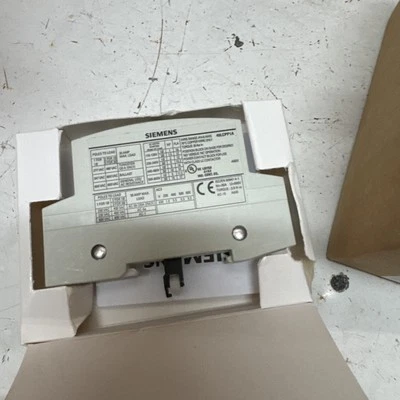 Siemens 49LCPP1A 1-Pole NEMA 1/4/4X/12 30A Class LC Light Contactor Power Pole - Image 1 of 4