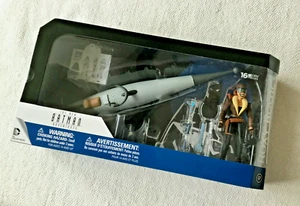 The New Batman Adventures~#17 Roxy Rocket Deluxe Action Figure & Accessories~New - Picture 1 of 5