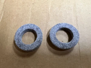 1973 - 1977 FORD P350 P400 CLUTCH EQUALIZER Z-BAR TO BRACKET FELT WASHERS SET OF - Picture 1 of 1