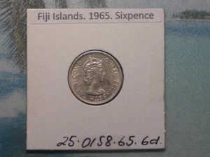 FIJI ISLANDS - 1965 SIXPENCE - COLONIAL ERA - PREDECIMAL COIN. Copper/Nickel. - Picture 1 of 4