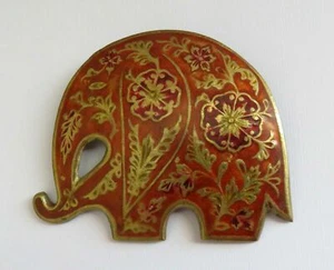 Vintage tibetischer chinesischer roter Emaille auf Messing Elefant Anhänger. um 1970 - Bild 1 von 3