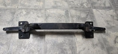 06-08 Dodge Ram 1500 tow bar hooks damaged - Image 1 of 4