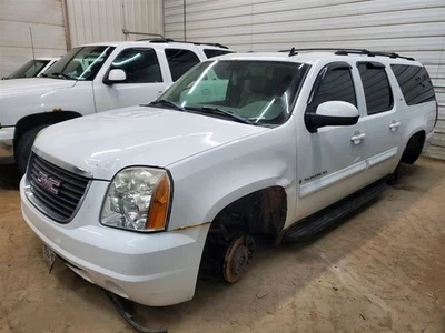 Двигатель коробка предохранителей подходит для 07-09 SUBURBAN 1500 1630312 - Изображение 1 из 4