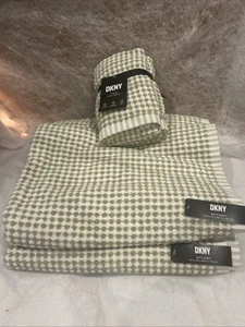 DKNY 100% Cotton 8 Pc Bath Sheet & Hand Towels Wash Cloths Green White Check - Picture 1 of 5