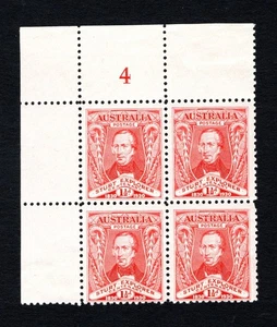 AUSTRALIA 1930 1.5d CARMINE-RED STURT PLATE NUMBER BLOCK ACSC 139zc - CV $25 - Picture 1 of 2