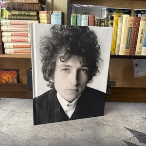 Bob Dylan: Mixing up the Medicine by Parker Fishel (2023, Hardcover) NEW - Foto 1 di 9