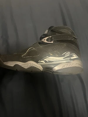 Zapatos de baloncesto Jordan 8 cromados talla 13 blanco y negro Foto 1 de 4