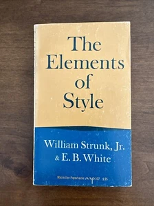 Elements of Style Book 1962 Edition - William Strunk Jr. & E.B. White Paperback - Picture 1 of 6