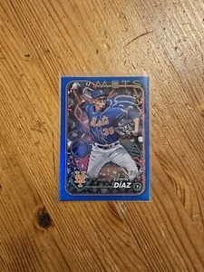 2024 Topps Holiday - Blue Metallic Glitter #H19 Edwin Diaz - Picture 1 of 2
