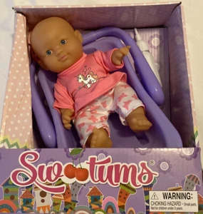Muñeca bebé Uneeda Sweetums con portabebés biberón edades 3 años + regalo de Navidad nuevo - Imagen 1 de 5