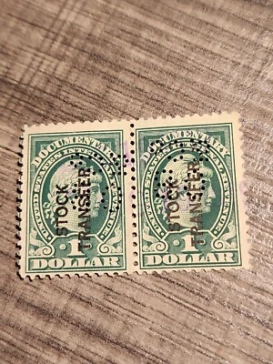 US Revenue 1917-33 $1 Green LIBERTY Documentary USED Pair - #6421 - Image 1 of 2