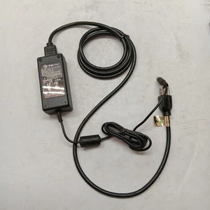 Adaptador CABLE DE ALIMENTACIÓN CUI Inc SDI65-12-U-P5 Entrada: 100-240V 50-60Hz 1.4A - 60W - Imagen 1 de 4