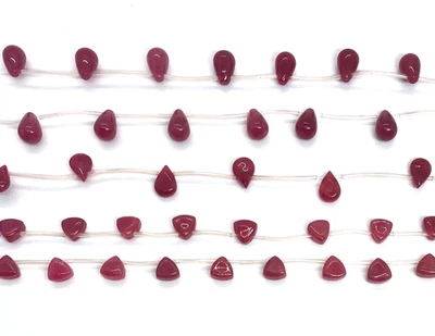 Red Jade Top Drilled TRIANGLES 8.5x5 mm TEARDROPS 12x8x5 mm BRIOLETTES 12x8 mm - Image 1 of 2