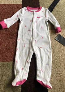 Nike Baby Girl Cotton Sleep & Play Size 6M NWT - Picture 1 of 6