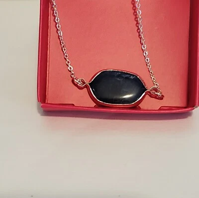 Collar Avon Studio1886 Power Gem - azul Foto 1 de 2