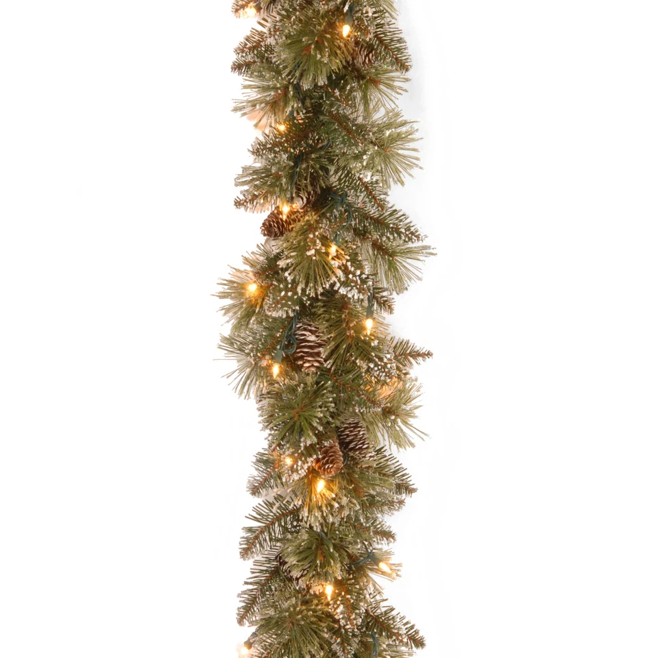 Christmas Garland 9 Ft. 204 Branch Tips 50 Clear Lights Glittery Bristle Pine