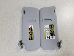 2010-2015 Lexus RX350 Right Left Sun Visor Pair Lighted Gray Cloth OEM - Bild 1 von 9