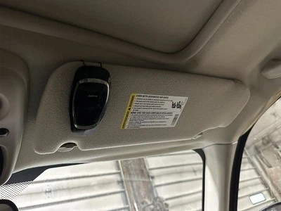 Passenger Sun Visor Illuminated Single Visor Fits 03-06 ESCALADE 1095997 - Image 1 of 4