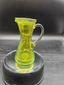 Crackle Art Glass Yellowish Green Pitcher 4" Hand Made - Pilgrim Hourglass - Picture 1 of 8